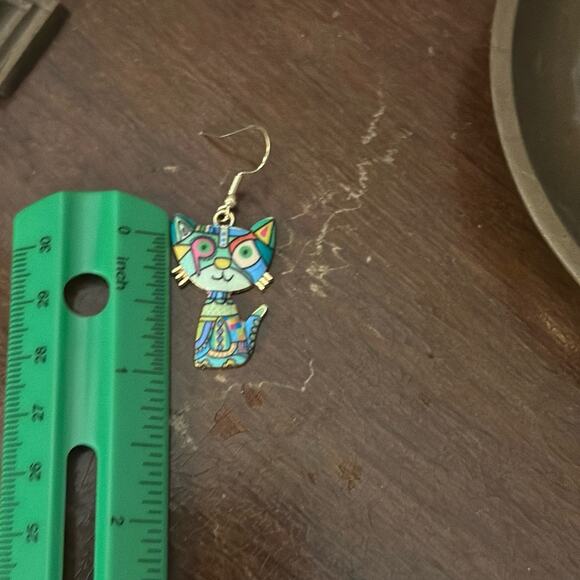 Multicolor metal and enamel cat earrings. New. Lightweight and very colorful. - Picture 3 of 3